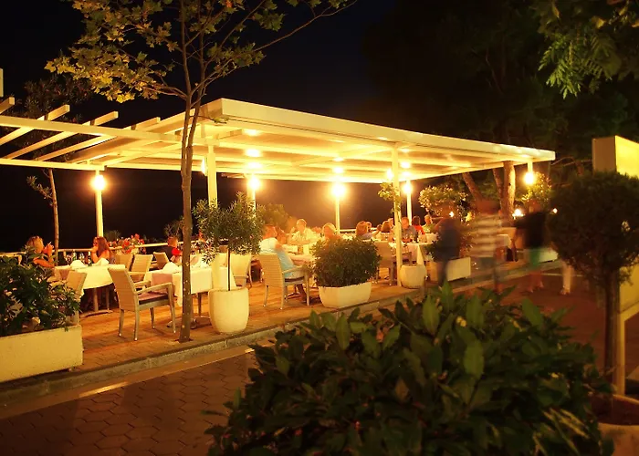 海洋酒店 马卡尔斯卡