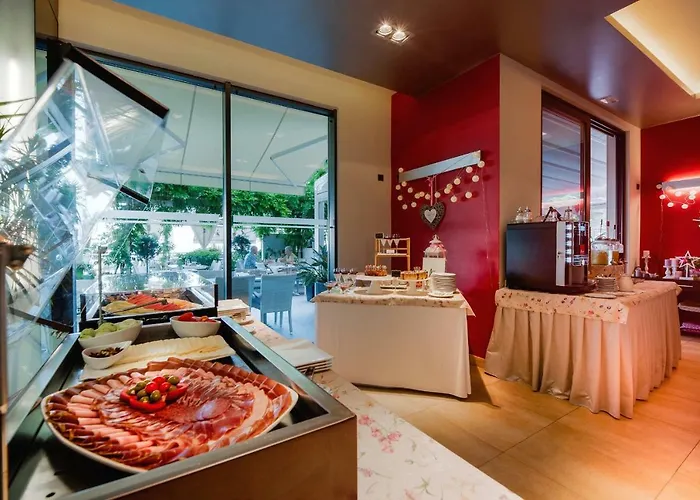 海洋酒店 马卡尔斯卡