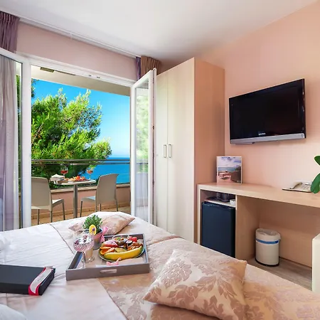 Ξενοδοχείο Maritimo Μακάρσκα