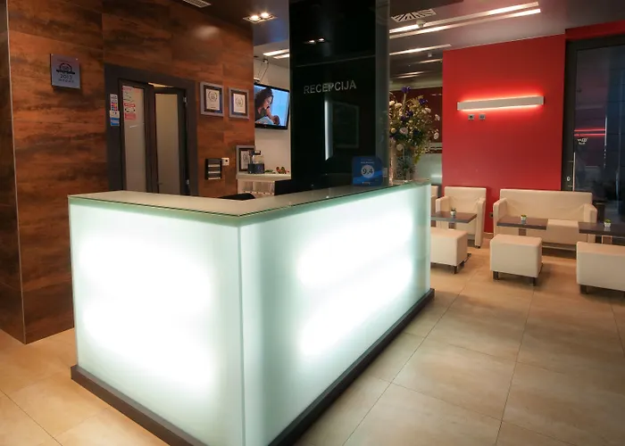 Ξενοδοχείο Maritimo 3*