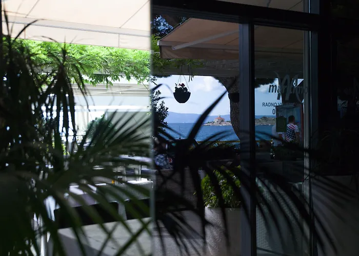 Maritimo מלון מאקרסקה