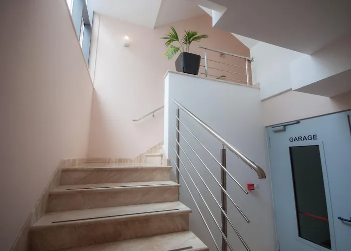 מלון Maritimo 3*