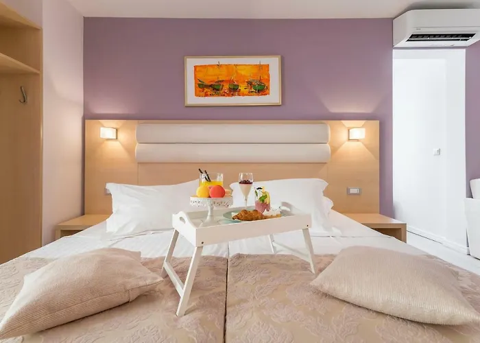 Maritimo מלון מאקרסקה